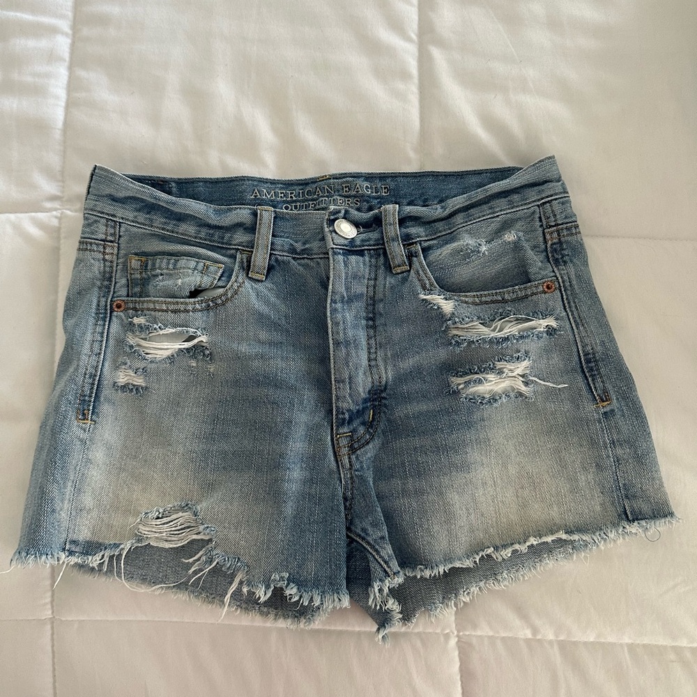 American Eagle Outfitters Women's Blue Denim Shorts